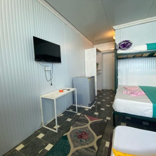 6e1c6d7e-d120-46b2-b245-a3aae075ce73