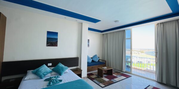 Honeymoon Suite
