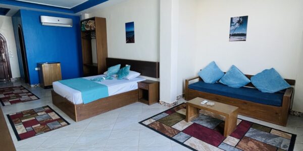 Honeymoon Suite