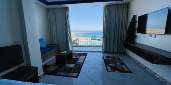 Honeymoon Suite
