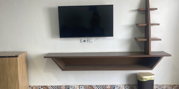 Triple studio